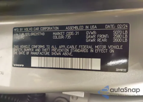 2024 Volvo S60 B5 Plus Dark Theme z USA, uszkodzony, nr VIN 7JRL12TL6RG317749